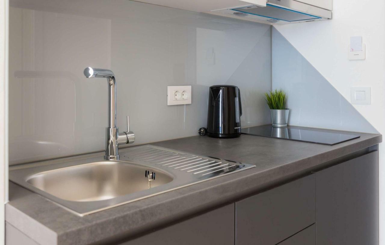 Medak Apartment *